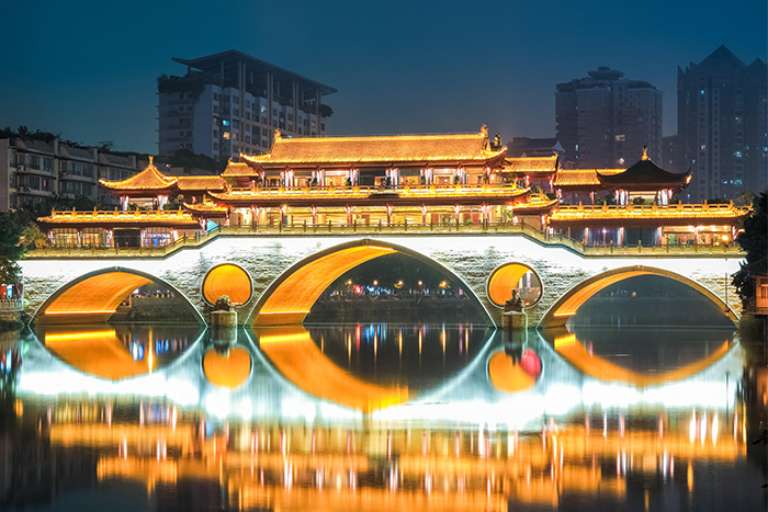 古建筑應(yīng)該如何進行保護性亮化工程？