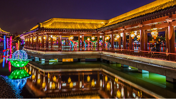 不要再參考別的景區(qū)亮化設(shè)計(jì)了，這樣做才能吸引游客