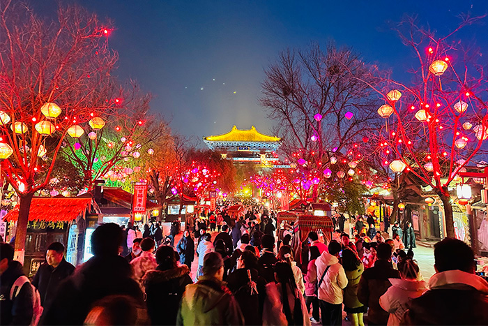 旅游季迎來(lái)高峰期，你的景區(qū)燈光亮化做了嗎？