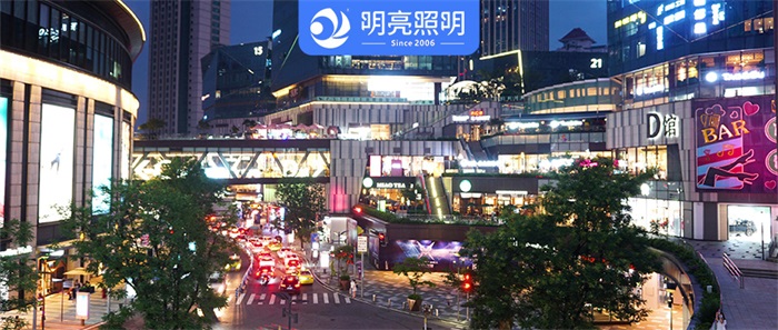 商場(chǎng)客戶流失嚴(yán)重？外墻亮化試試這招！