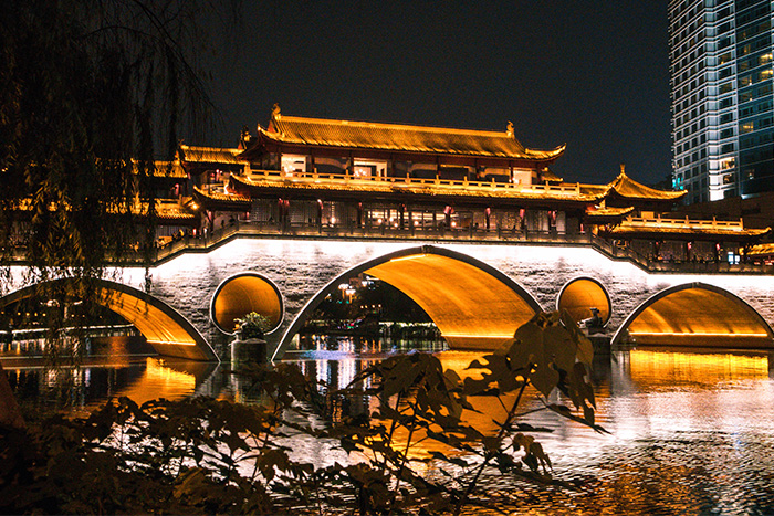 古建筑亮化夜晚變這樣，太驚艷！