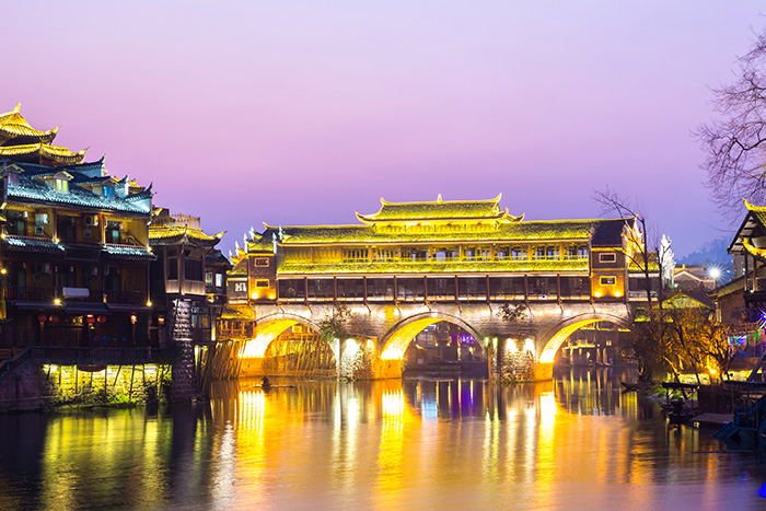 什么樣的景區(qū)夜游亮化，更容易被人記??？