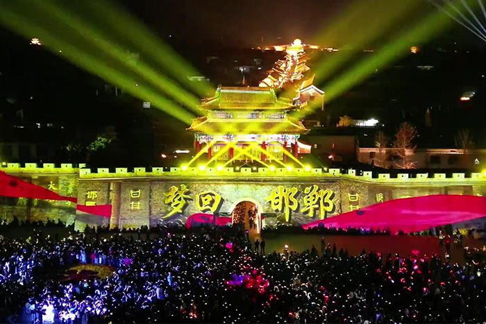 暗場景區(qū)沒人氣？燈光亮化工程秒變“夜間打卡地”！