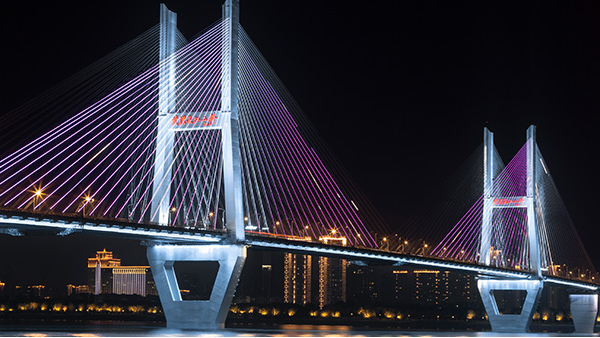 大橋夜景亮化設(shè)計(jì)都要考慮哪些因素？