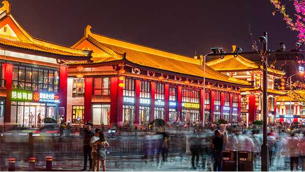 如何應用燈光亮化來設計出一個網(wǎng)紅景區(qū)？